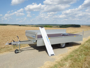 Hochlader 1.300kg, 310x170cm, gebremst